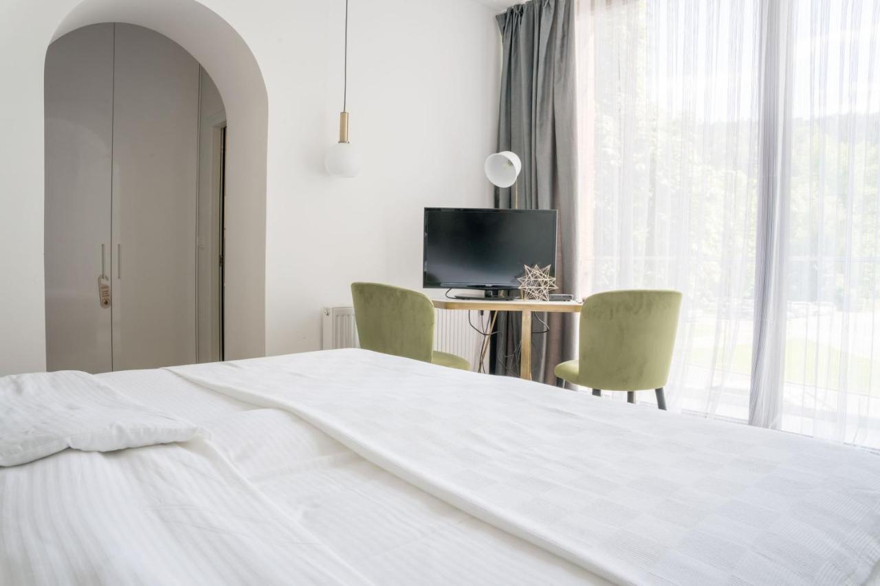 Hotel Morea Любляна Экстерьер фото