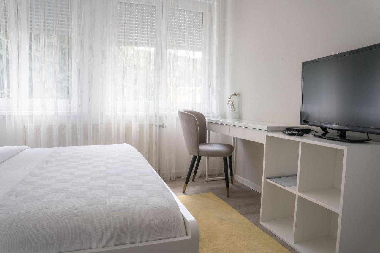 Hotel Morea Любляна Экстерьер фото