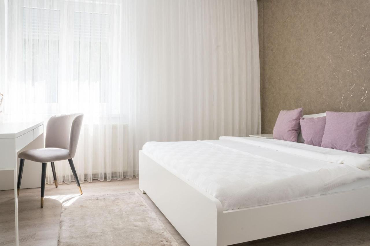 Hotel Morea Любляна Экстерьер фото